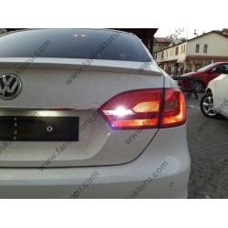 VW JETTA MK6 BEYAZ LED GERİ VİTES AMPULÜ P21W